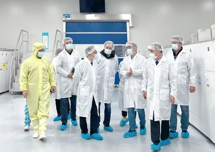 REC 太阳能（新加坡）首席运营官一行光临月搏集团光伏调查